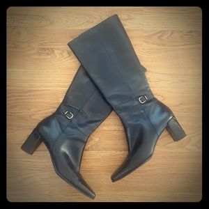 Black leather boots sz 10